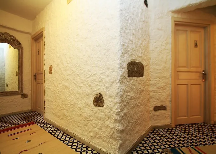 Mina Nocleg ze śniadaniem 2*