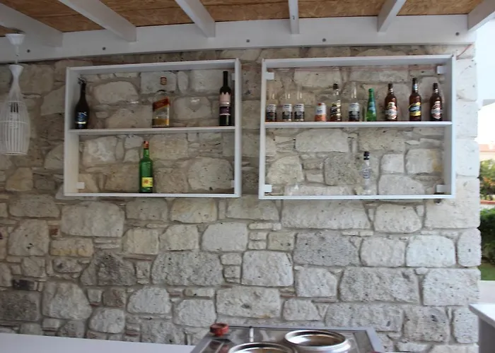 Nocleg ze śniadaniem Mina 2*