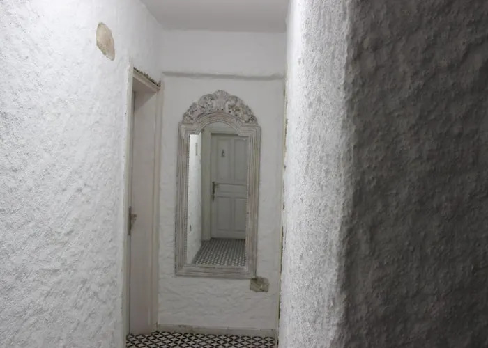 Mina Nocleg ze śniadaniem Alaçatı