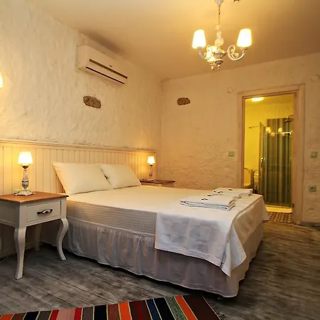 Mina Bed & Breakfast Alacati